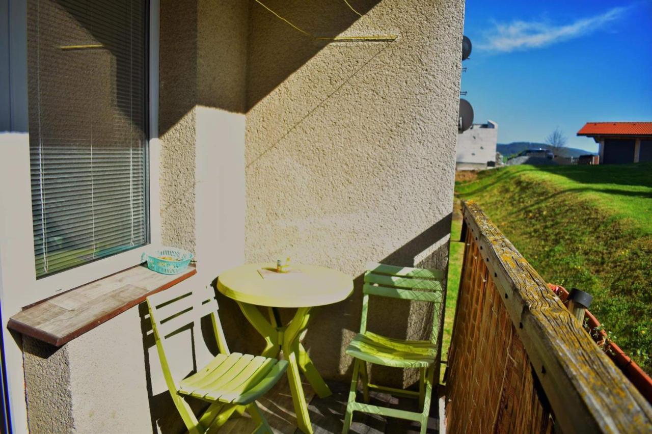 Ubytovani V Sumavskem Podhuri Apartment Vlachovo Březí Екстериор снимка